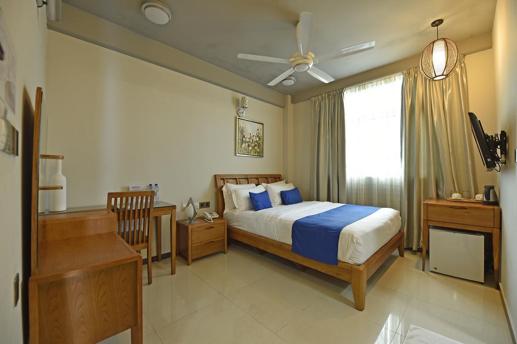 Airport Comfort Inn Premium Hulhumalé Exterior foto